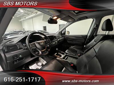 2019 Honda Pilot EX-L w/Navi w/RES   - Photo 8 - Grand Rapids, MI 49512
