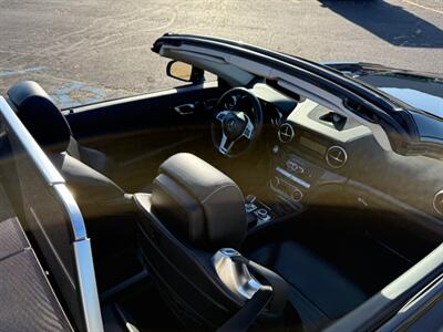 2013 Mercedes-Benz SL 550 - Photo 2 - Grand Rapids, MI 49512