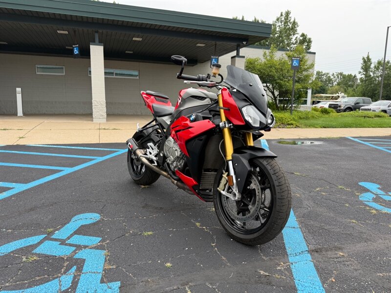 2014 BMW S 1000 R   - Photo 1 - Grand Rapids, MI 49512
