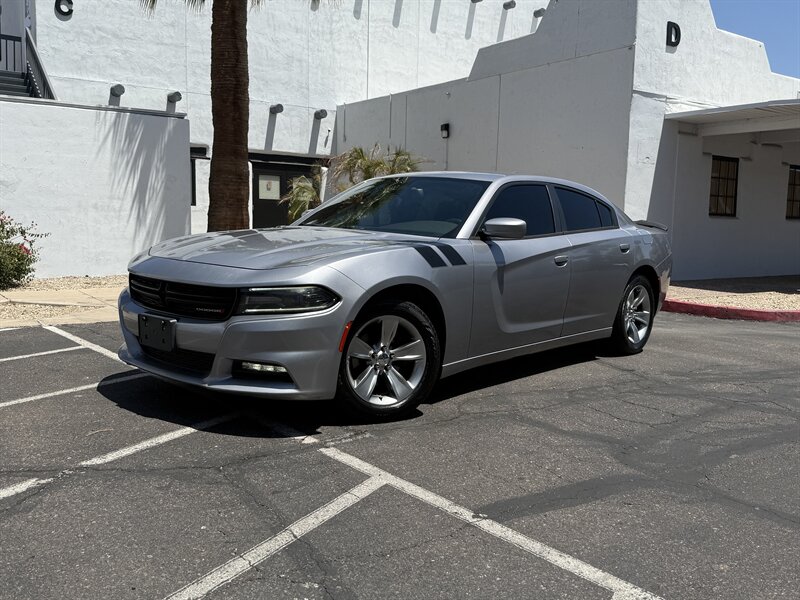 2016 Dodge Charger SXT - Photo 1 - Phoenix, AZ 85051