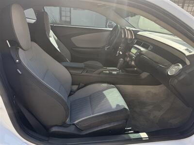 2013 Chevrolet Camaro LS   - Photo 8 - Phoenix, AZ 85051