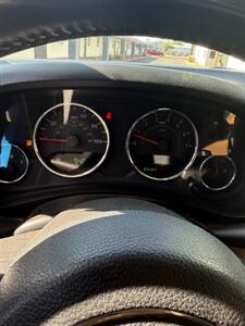 2011 Jeep Wrangler Sahara   - Photo 9 - Phoenix, AZ 85051