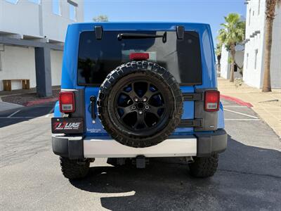 2011 Jeep Wrangler Sahara   - Photo 5 - Phoenix, AZ 85051