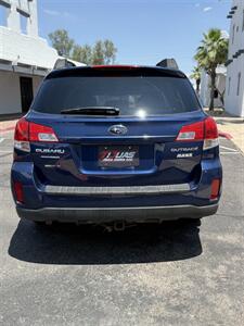 2011 Subaru Outback 2.5i Premium   - Photo 5 - Phoenix, AZ 85051