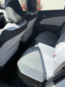 2016 Toyota Prius Two   - Photo 11 - Phoenix, AZ 85051