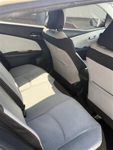 2016 Toyota Prius Two   - Photo 12 - Phoenix, AZ 85051