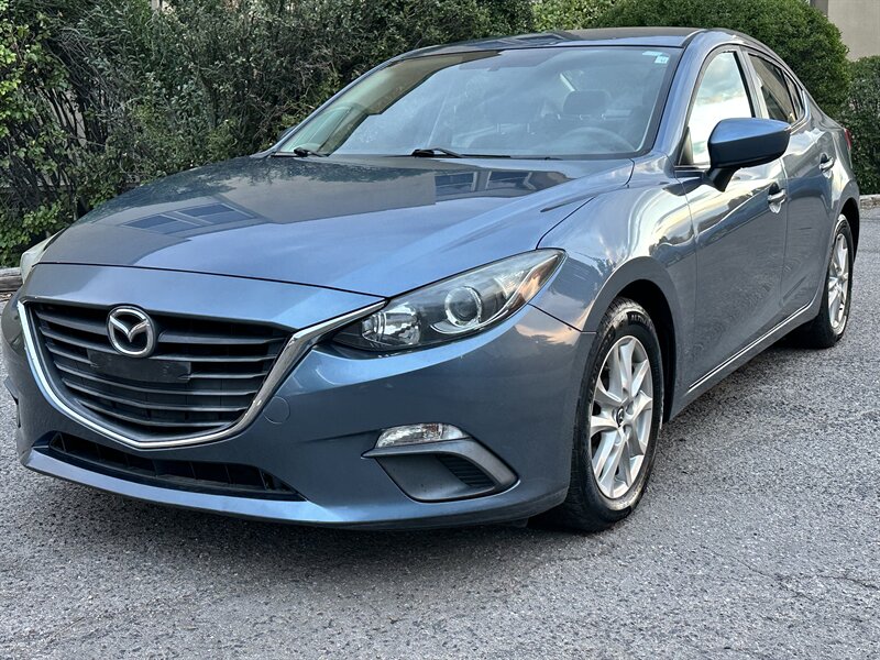 2014 Mazda Mazda3 i Touring  