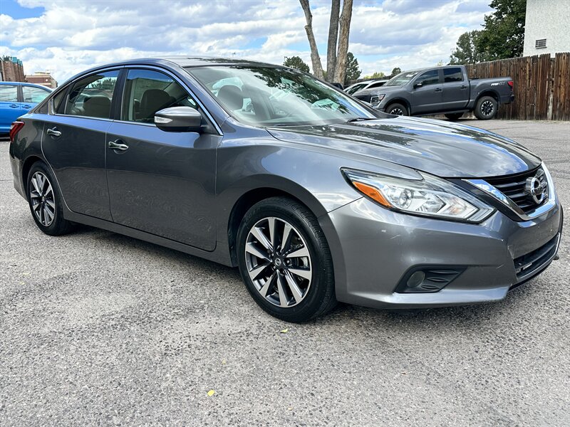 2017 Nissan Altima 2.5 - Photo 1 - Denver, CO 80231