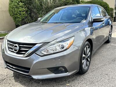 2017 Nissan Altima 2.5   - Photo 2 - Denver, CO 80231