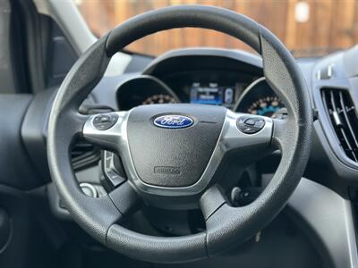 2016 Ford Escape SE   - Photo 17 - Denver, CO 80231