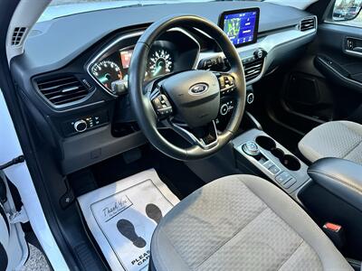 2022 Ford Escape SE - Photo 8 - Denver, CO 80231