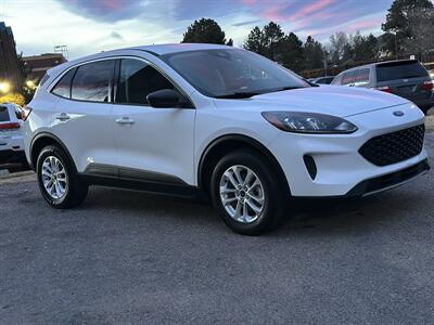 2022 Ford Escape SE - Photo 2 - Denver, CO 80231