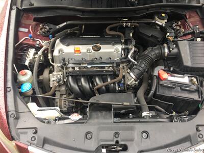 2012 Honda Accord EX-L   - Photo 14 - Homer, GA 30547