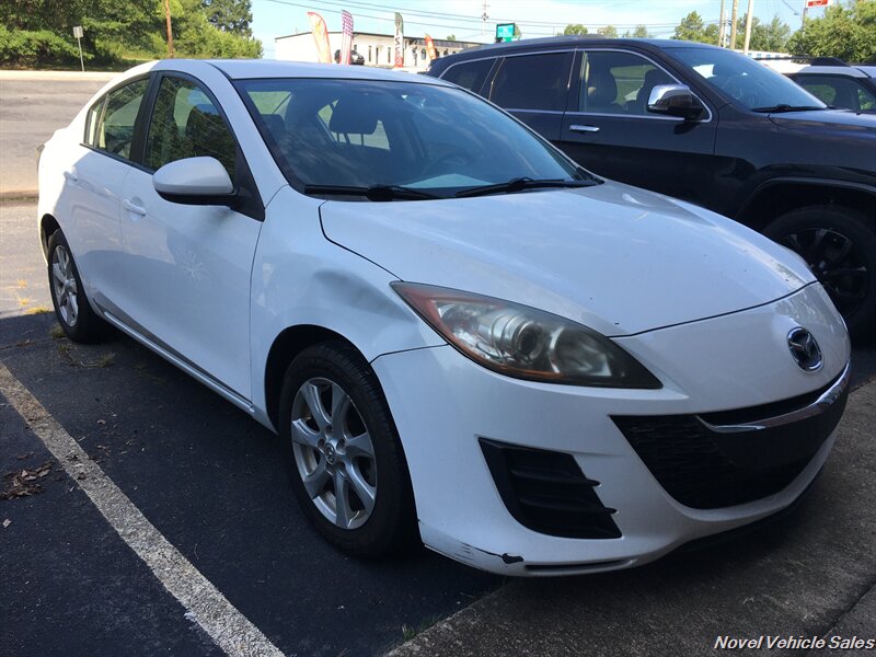 2010 Mazda Mazda3 i Touring  