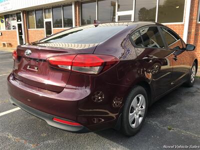 2018 Kia Forte LX   - Photo 3 - Homer, GA 30547