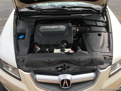 2006 Acura TL w/Navi   - Photo 35 - Homer, GA 30547