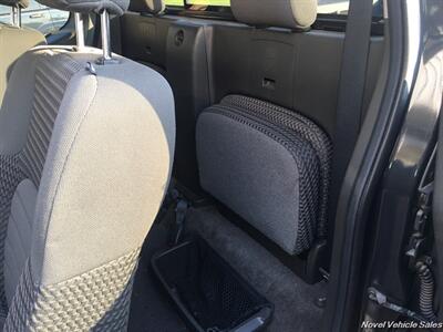 2012 Nissan Frontier SV   - Photo 6 - Homer, GA 30547