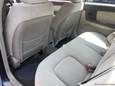 2006 Kia Spectra EX   - Photo 8 - Homer, GA 30547
