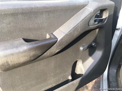 2005 Nissan Frontier SE   - Photo 9 - Homer, GA 30547