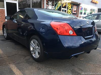 2010 Nissan Altima 2.5 S   - Photo 4 - Homer, GA 30547