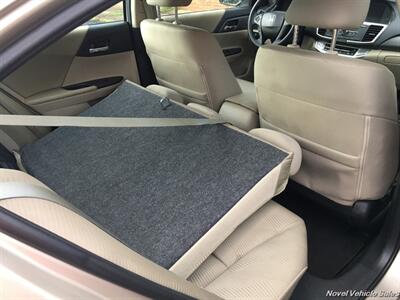 2014 Honda Accord LX   - Photo 13 - Homer, GA 30547