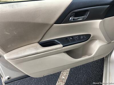 2014 Honda Accord LX   - Photo 9 - Homer, GA 30547
