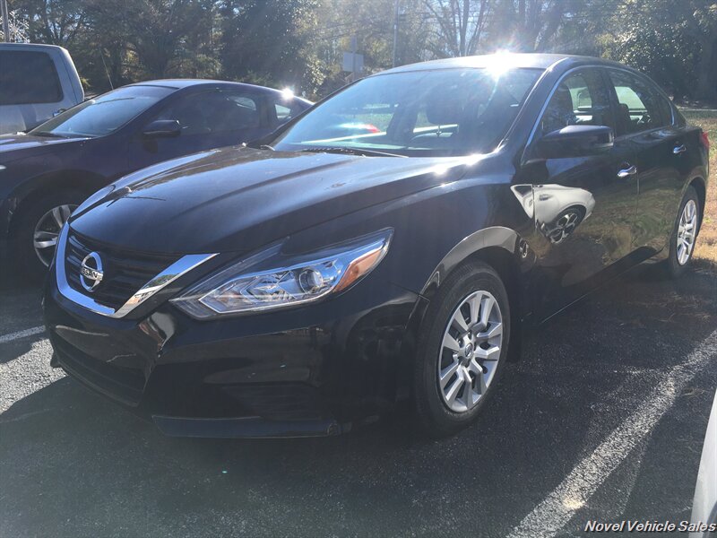 2016 Nissan Altima 2.5 S  