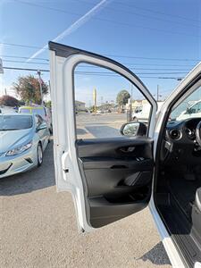 2020 Mercedes-Benz Metris Cargo  1-Owner   - Photo 20 - South El Monte, CA 91733