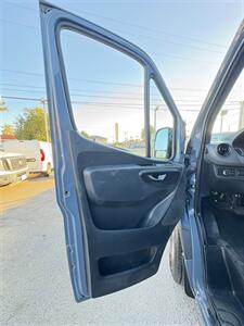 2019 Mercedes-Benz Sprinter 2500 High Roof Extended LWB   - Photo 18 - South El Monte, CA 91733