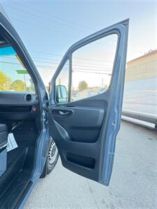 2019 Mercedes-Benz Sprinter 2500 High Roof Extended LWB   - Photo 17 - South El Monte, CA 91733
