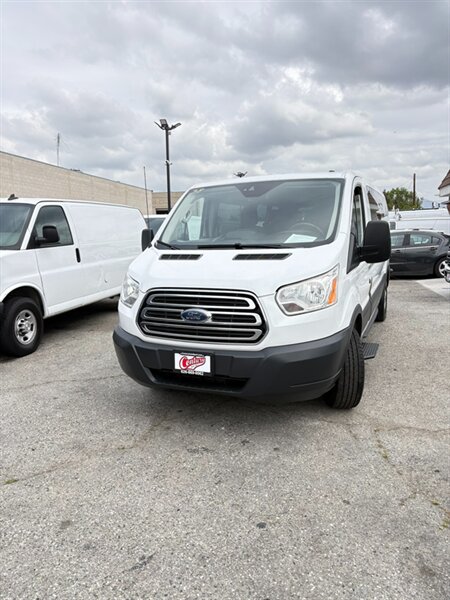 2018 Ford Transit 350 XLT 15 Passenger   - Photo 1 - South El Monte, CA 91733