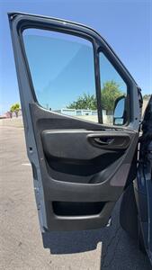 2019 Mercedes-Benz Sprinter 2500 High Roof Low Miles - Photo 17 - South El Monte, CA 91733