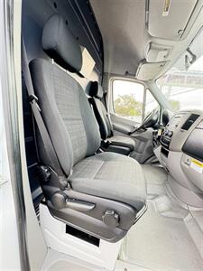 2017 Mercedes-Benz Sprinter 2500 170 Extended High Roof  1-Owner - Photo 24 - South El Monte, CA 91733