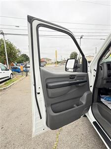 2014 Nissan NV 3500 HD SV High Roof   - Photo 17 - South El Monte, CA 91733