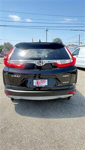 2017 Honda CR-V Touring 4X4 - Photo 10 - South El Monte, CA 91733
