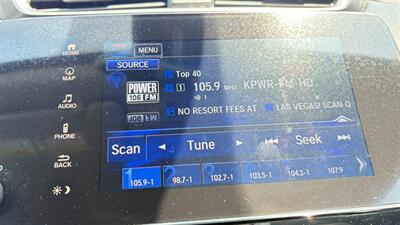 2017 Honda CR-V Touring 4X4 - Photo 34 - South El Monte, CA 91733