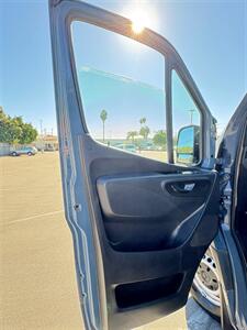2019 Mercedes-Benz Sprinter 2500 High Roof Extended 170 WB  1-Owner - Photo 18 - South El Monte, CA 91733