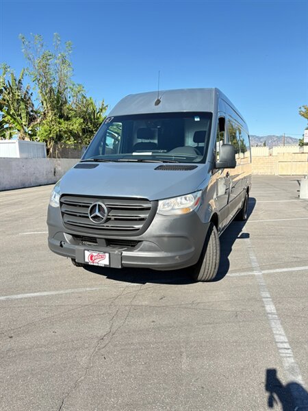 2019 Mercedes-Benz Sprinter Crew Van Base
