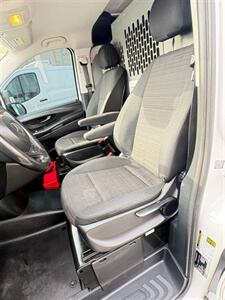 2020 Mercedes-Benz Metris Cargo  1-Owner   - Photo 23 - South El Monte, CA 91733