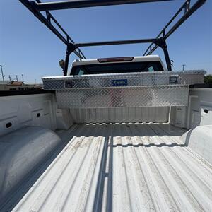 2022 Chevrolet Silverado 1500 LT Package - Photo 13 - South El Monte, CA 91733