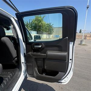 2022 Chevrolet Silverado 1500 LT Package - Photo 19 - South El Monte, CA 91733