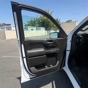 2022 Chevrolet Silverado 1500 LT Package - Photo 25 - South El Monte, CA 91733