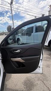 2017 Jeep Cherokee Sport Low Miles  1-Owner   - Photo 17 - South El Monte, CA 91733