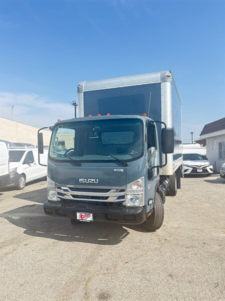 2020 Isuzu NRR 14FT Box Truck DIESEL  Hydrulic Lift - Photo 1 - South El Monte, CA 91733