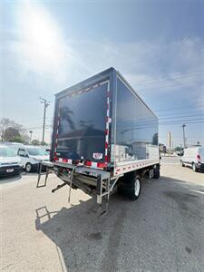 2020 Isuzu NRR 14FT Box Truck DIESEL  Hydrulic Lift - Photo 10 - South El Monte, CA 91733