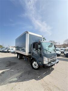 2020 Isuzu NRR 14FT Box Truck DIESEL  Hydrulic Lift - Photo 7 - South El Monte, CA 91733