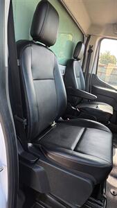 2022 Ford Transit 350 Reefer Van - Photo 20 - South El Monte, CA 91733