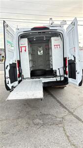 2020 Ford Transit 250 w/ Huydrulic Lift   - Photo 26 - South El Monte, CA 91733