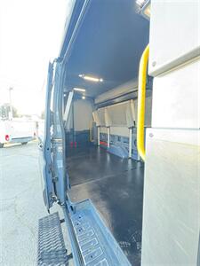 2020 Ford Transit 250 Extended LWB High Roof   - Photo 20 - South El Monte, CA 91733