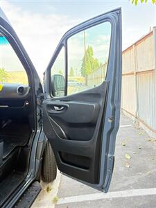 2019 Mercedes-Benz Sprinter 2500 High Roof 1-Owner   - Photo 21 - South El Monte, CA 91733